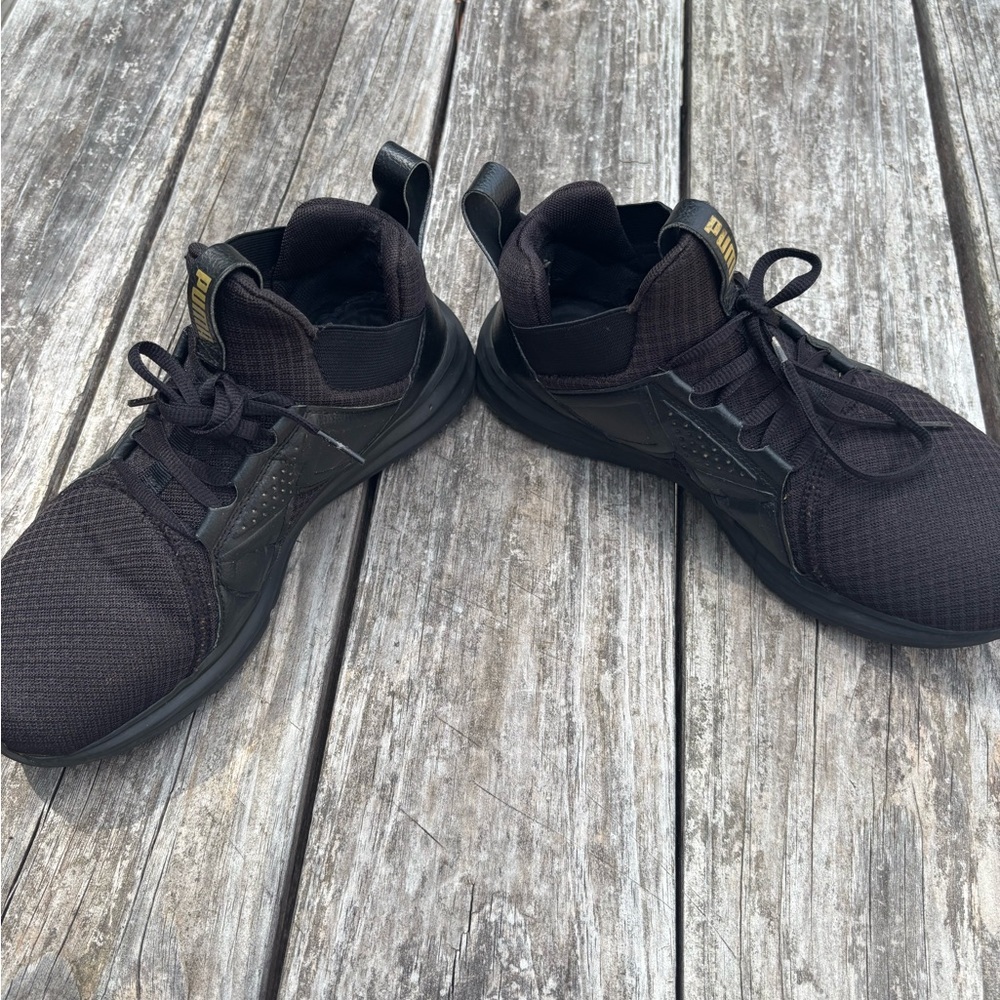 PUMA Men's Black and Gold Sneakers - Picture 4 of 7